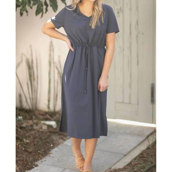 INHERIT CLOTHING COMPANY Dresses & Skirts - NEW INHERIT CLOTHING COMPANY ashley stretch waist midi dress in navy/olive sprin